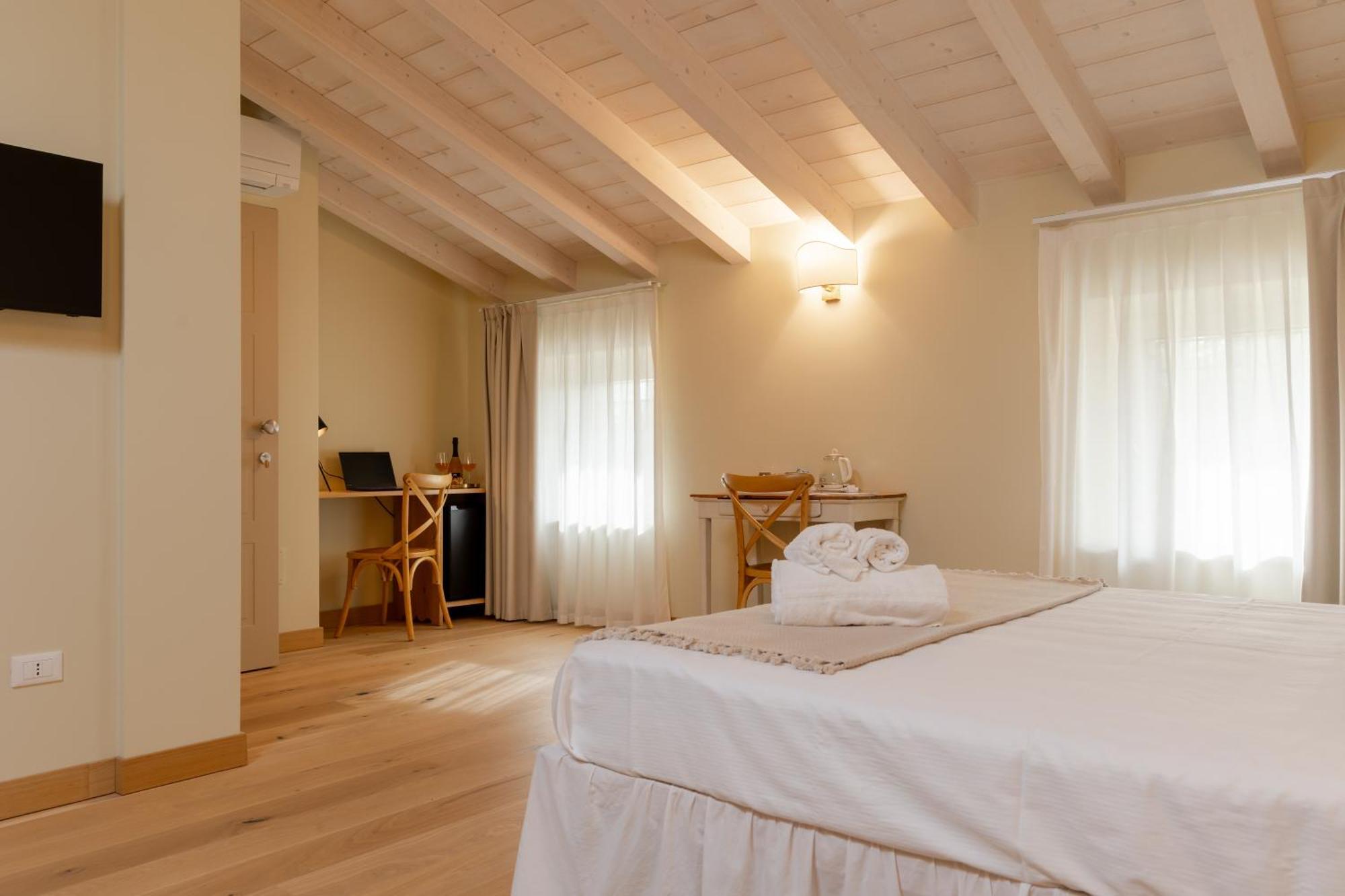 Relais Ca' Morenica Valeggio sul Mincio Bagian luar foto