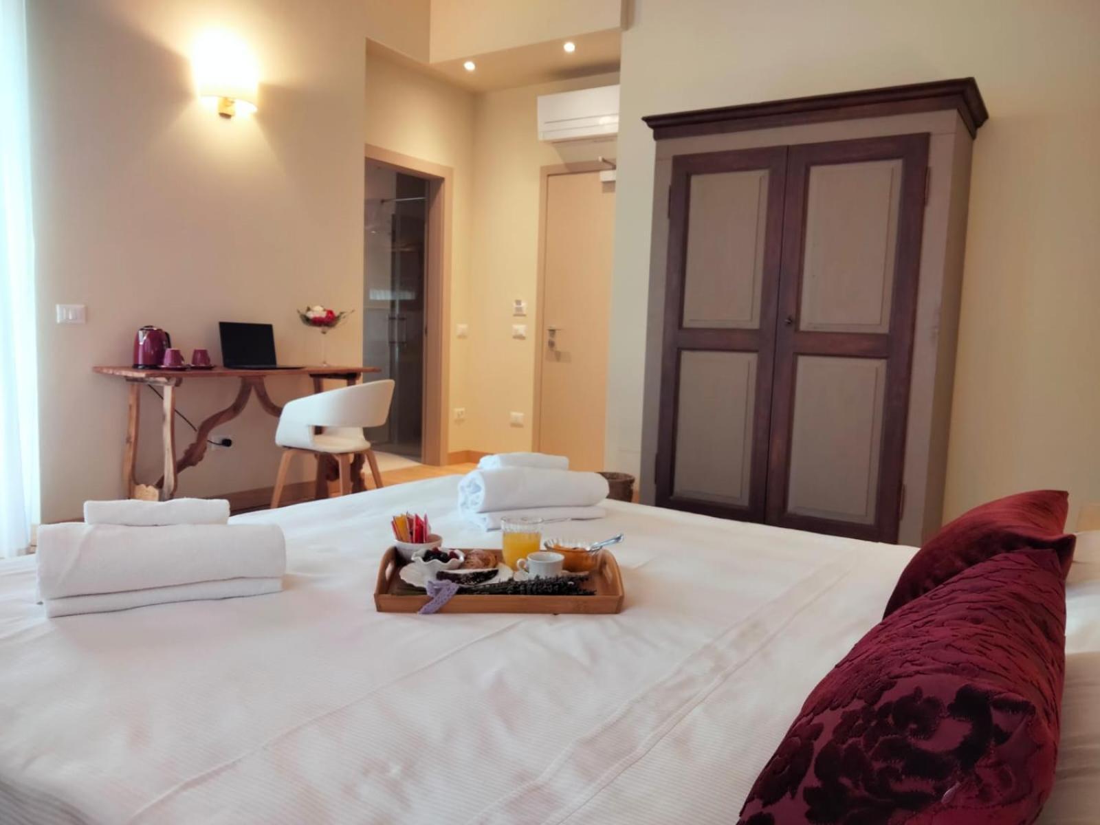Relais Ca' Morenica Valeggio sul Mincio Bagian luar foto
