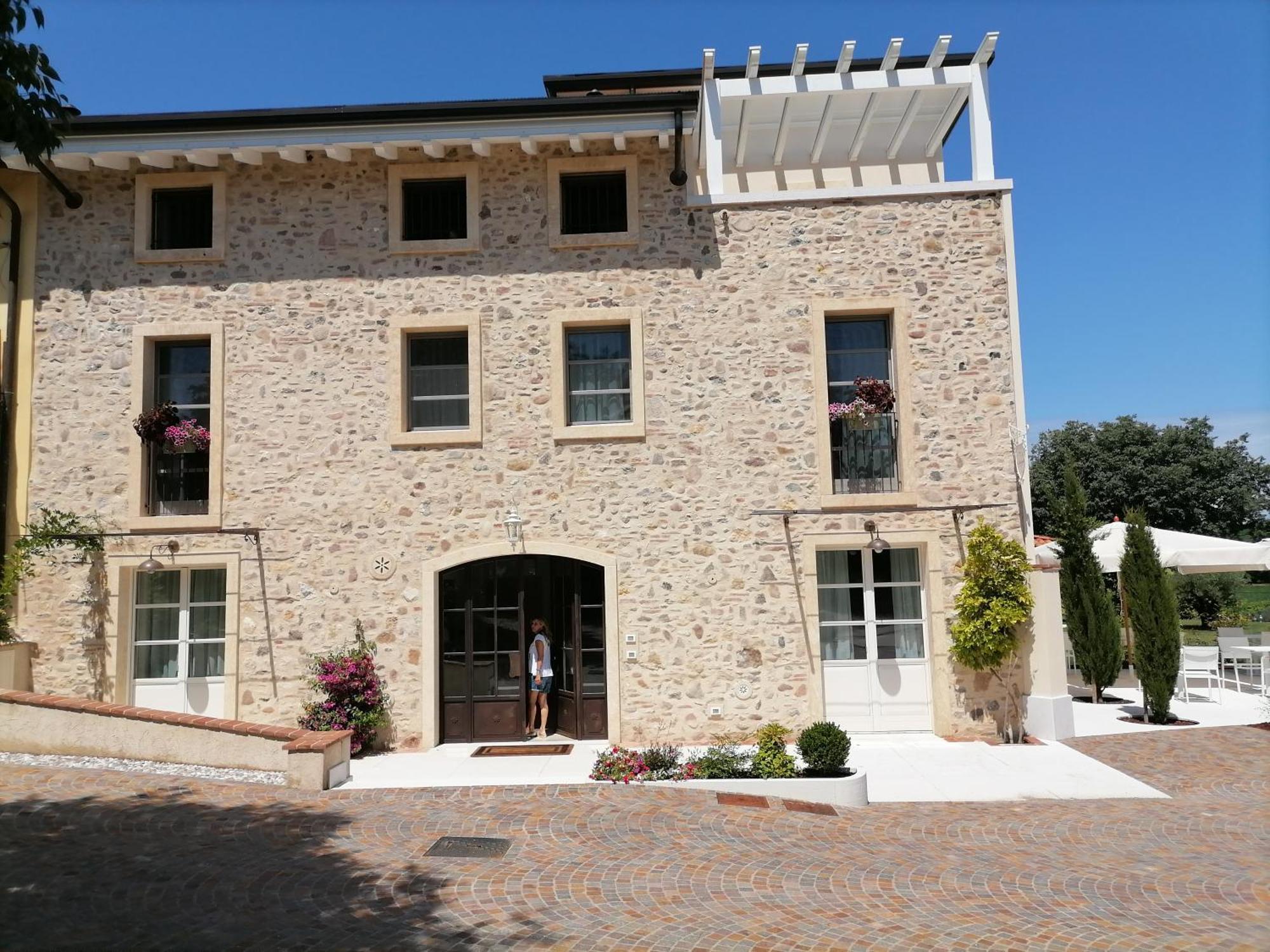 Relais Ca' Morenica Valeggio sul Mincio Bagian luar foto