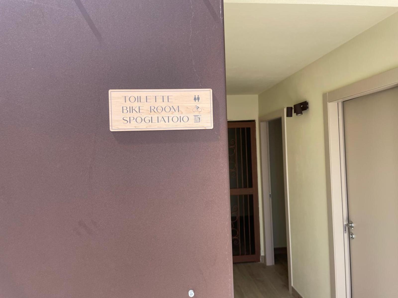 Relais Ca' Morenica Valeggio sul Mincio Bagian luar foto